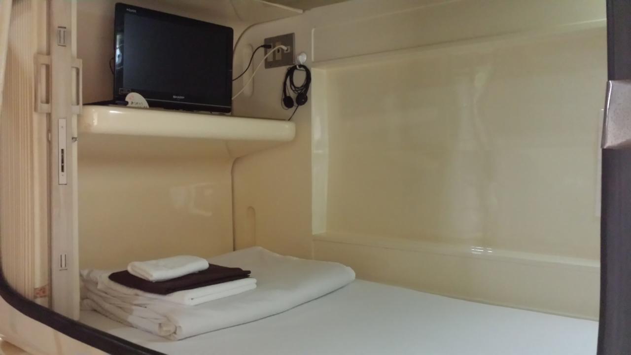 Capsule Hotel Honcho Sendai Zewnętrze zdjęcie