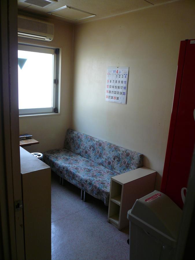 Capsule Hotel Honcho Sendai Zewnętrze zdjęcie